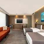 Ezkar Bathonea Art Istanbul