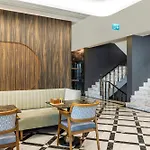 Ezkar Bathonea Art Otel İstanbul