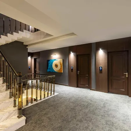 Hotell Ezkar Bathonea Art Istanbul