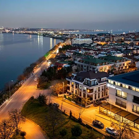 Hotel Ezkar Bathonea Art