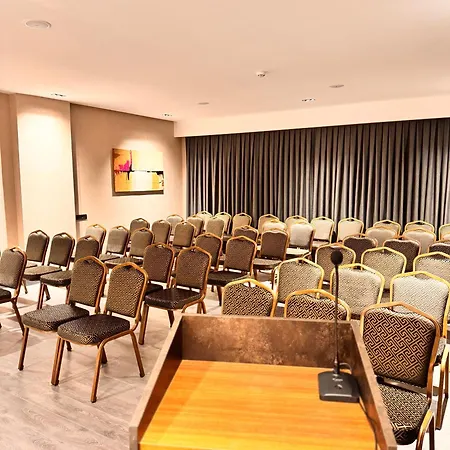 Ezkar Bathonea Art Hotel Istambul