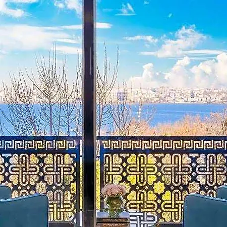 Ezkar Bathonea Art Hotell Istanbul