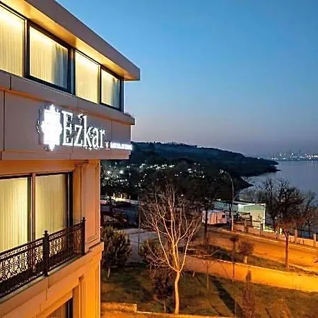 Ezkar Bathonea Art Hotell 4*
