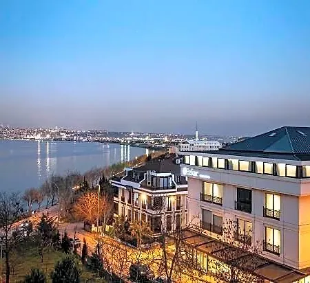 Hotel Ezkar Bathonea Art 4*
