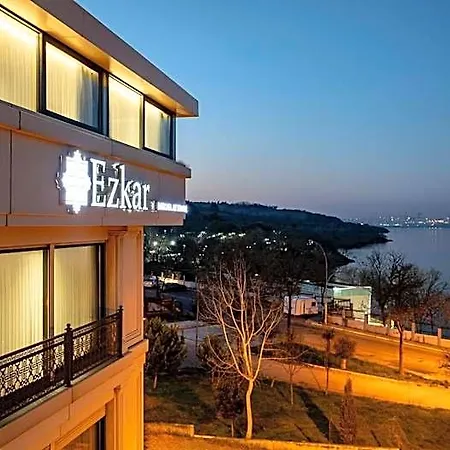 Hotel Ezkar Bathonea Art
