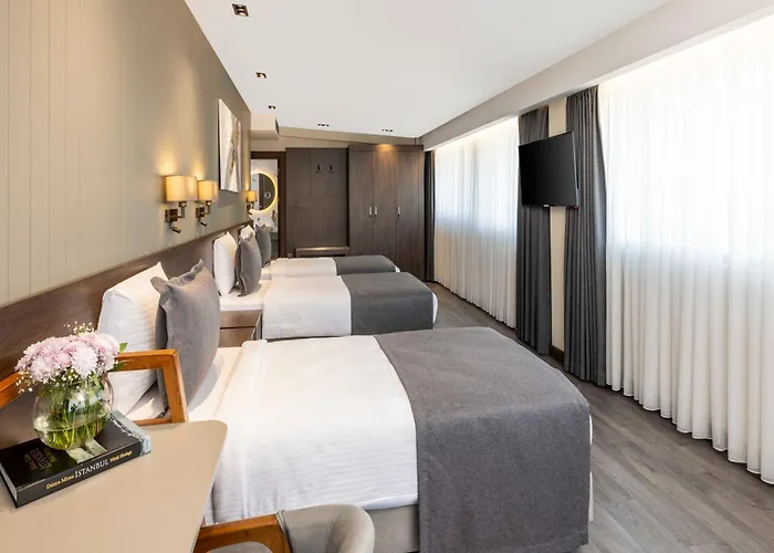 Ezkar Bathonea Art Отель 4*