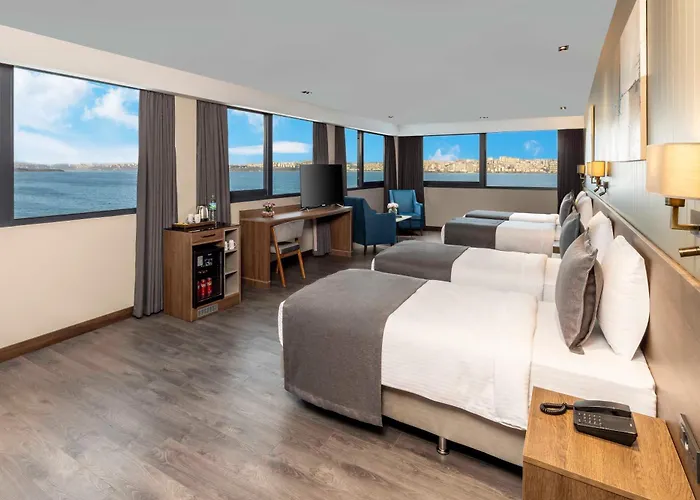 Ezkar Bathonea Art 4*