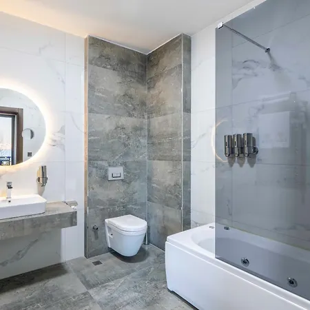 Hotel Ezkar Bathonea Art Istambul