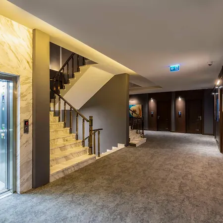 Hotel Ezkar Bathonea Art Istambul